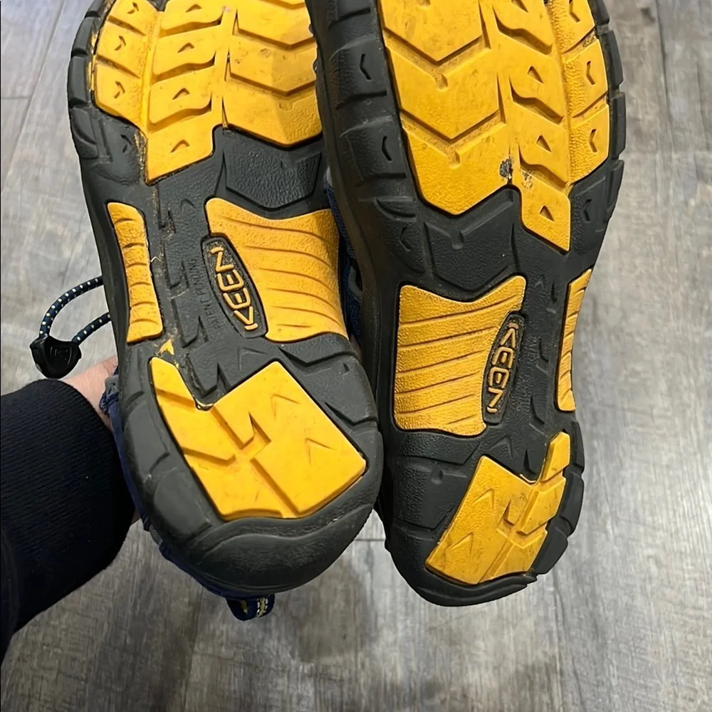 Keen Newport Blue and Black Men's Sandals